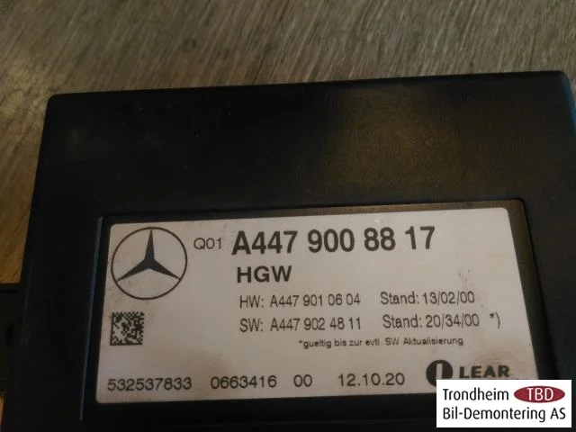 Mercedes V W447//W640/W448 2014- Vezérlőegység, egyéb nézet 3