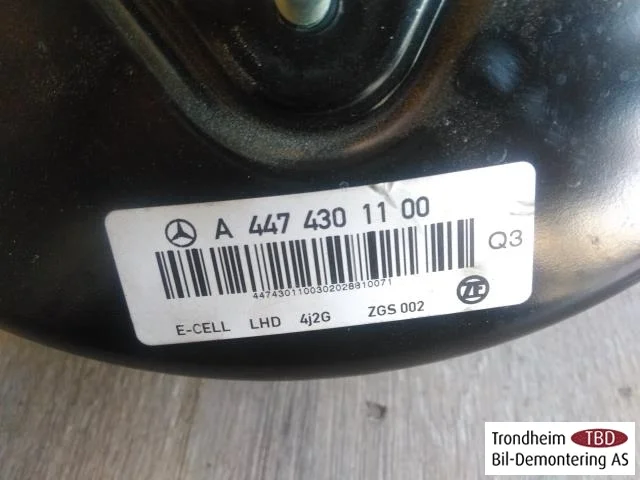 Mercedes V W447//W640/W448 2014- Fékrásegítő (szervó) nézet 3