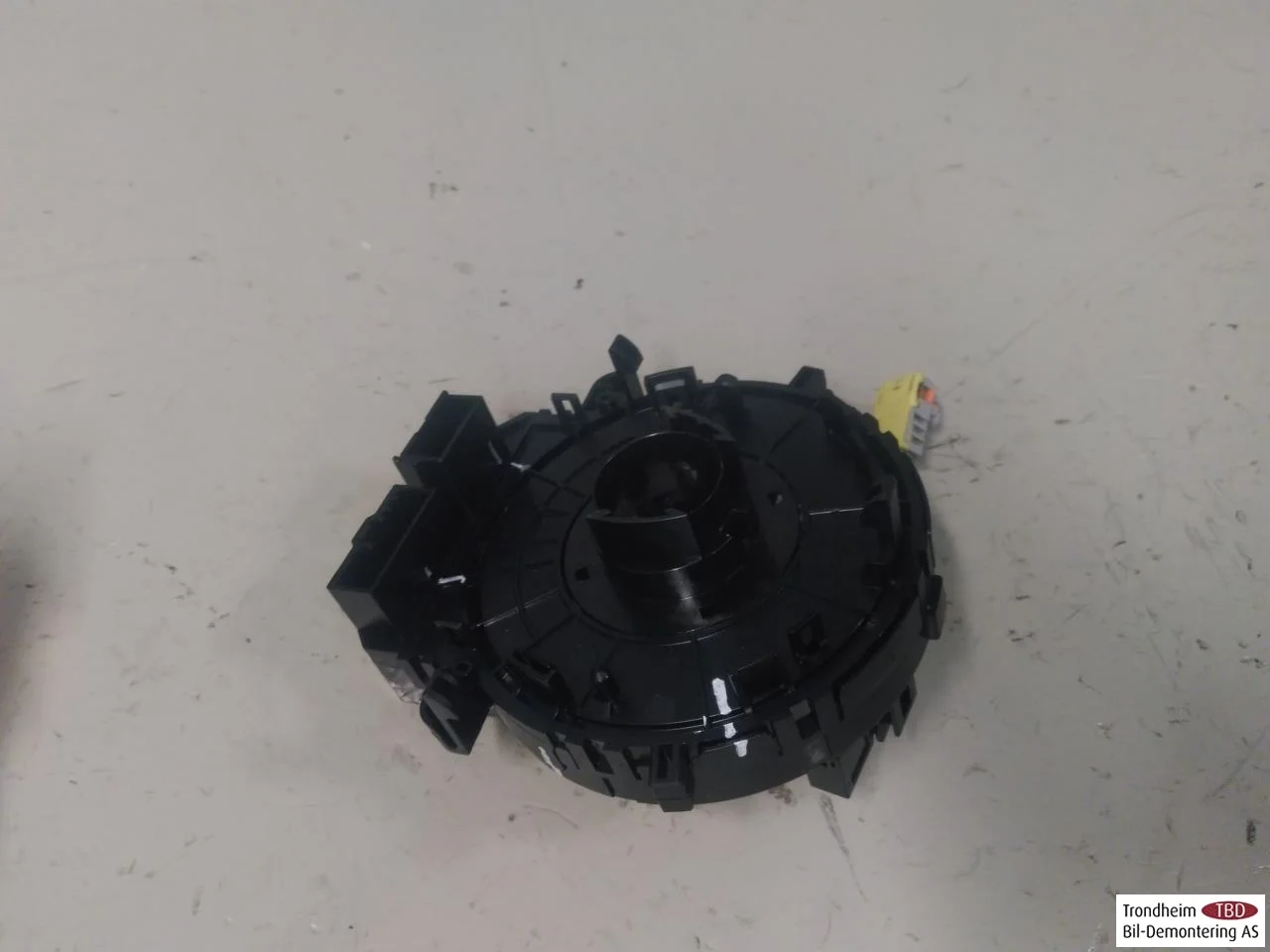 Hyundai IONIQ AE 2017-22 Airbag clock spring view 2