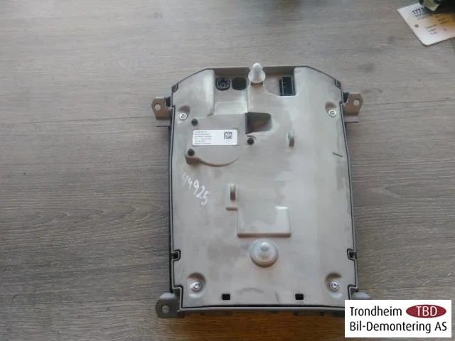 Porsche TAYCAN 2020- Heater control unit view 4