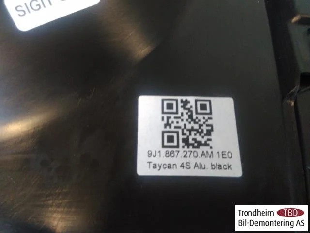 Porsche TAYCAN 2020- Other interior equipment view 4