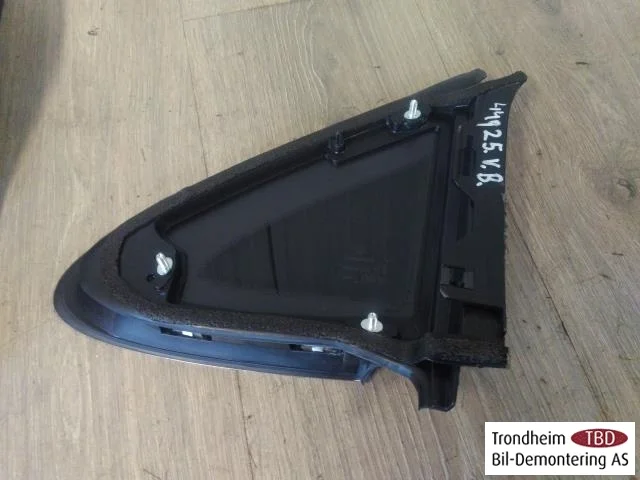 Porsche TAYCAN 2020- Rear left door glass, 4-door view 2