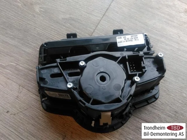 Mercedes GLC X253/C253 2015-22 Headlight switch view 2