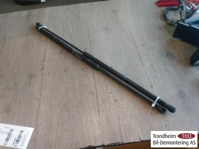 Mercedes GLC X253/C253 2015-22 Hood gas strut
