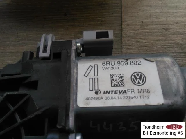 Volkswagen UP!, E-UP! Ablakemelő motor nézet 3