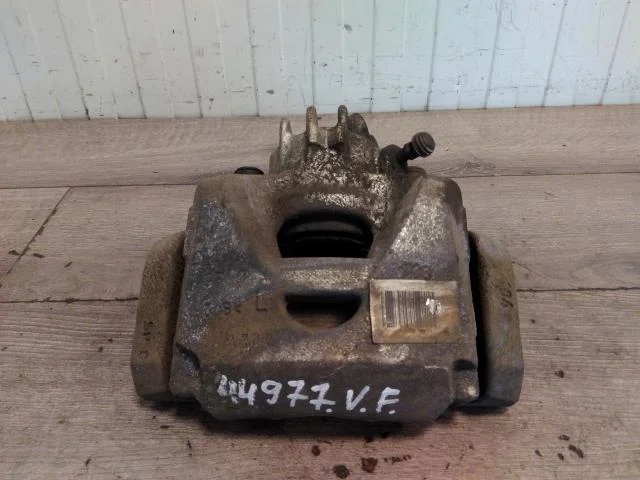 Peugeot 208/E-208 2020-> Féknyereg, első, bal
