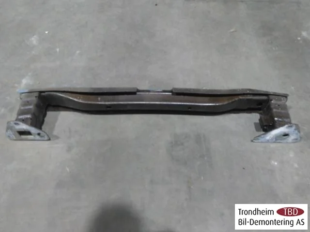 Peugeot 208/E-208 2020-> Bumper reinforcement beam, rear view 2