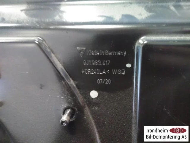Porsche TAYCAN 2020- Body shell view 4