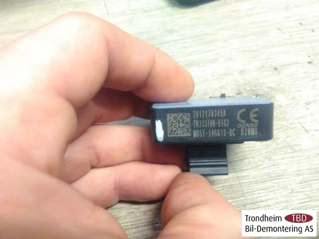 Ford MUSTANG MACH-E 2021- Antenna nézet 3