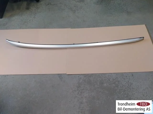 Mercedes GLC X253/C253 2015-22 Roof rail / roof rack view 2