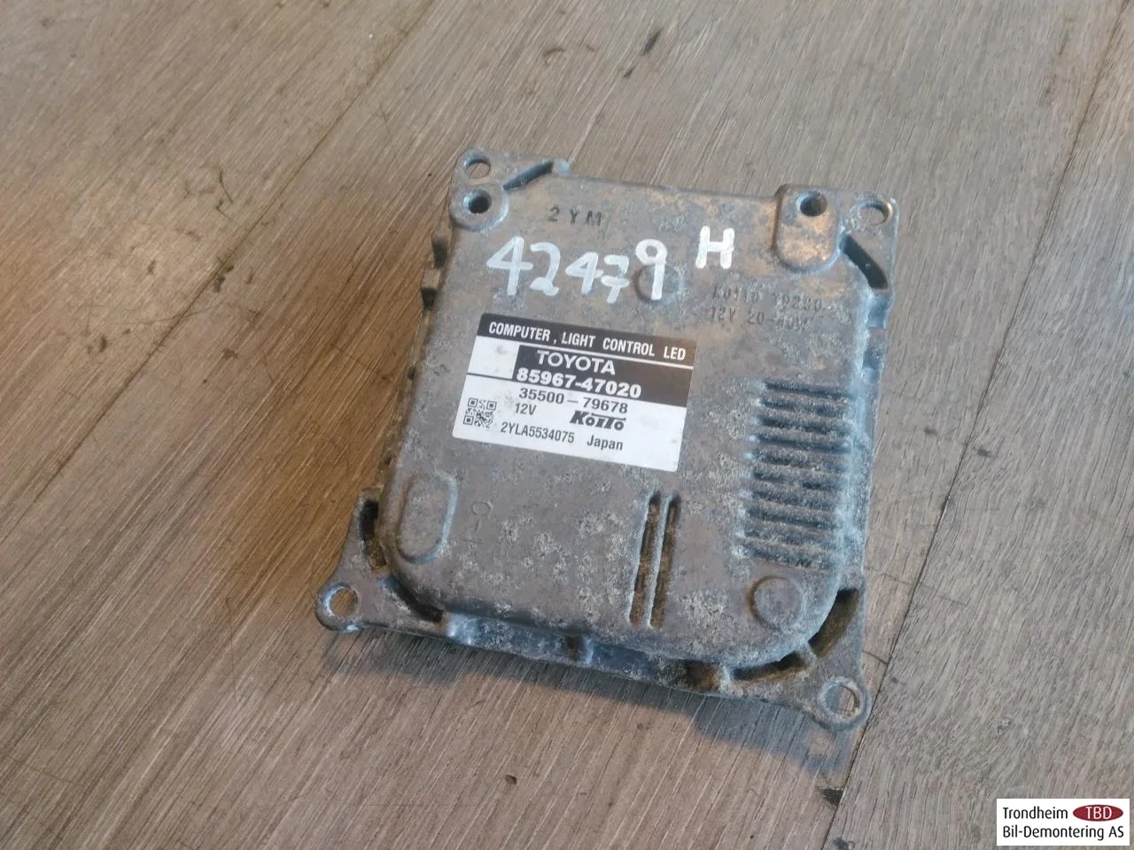 Toyota PRIUS+ ZVW40 2012-20 Vezérlőegység, egyéb