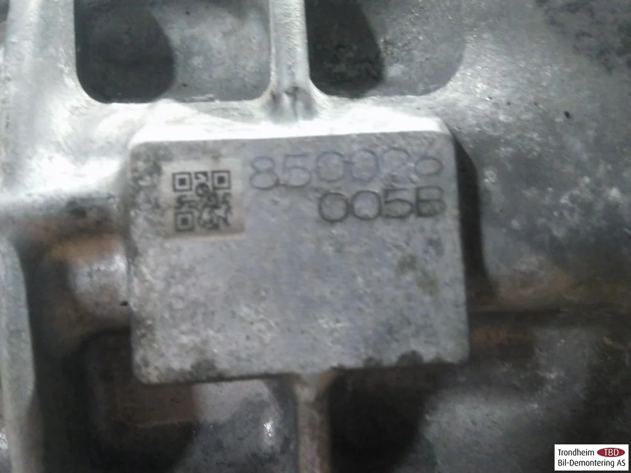 Nissan E-NV200 / EVALIA Elektromos motor, első nézet 4