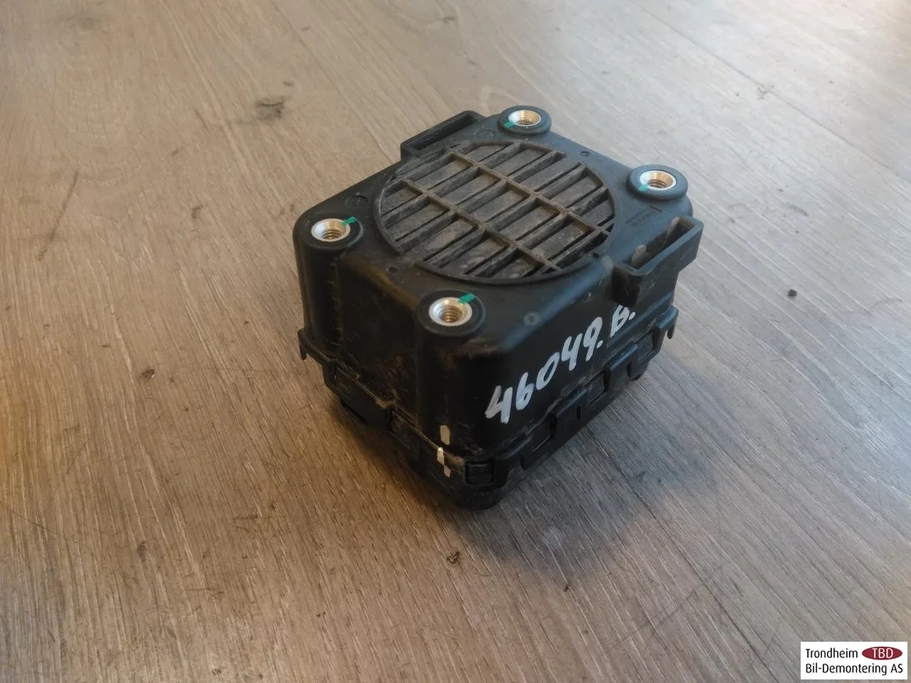 Polestar 2 2020- Difuzor sunet motor
