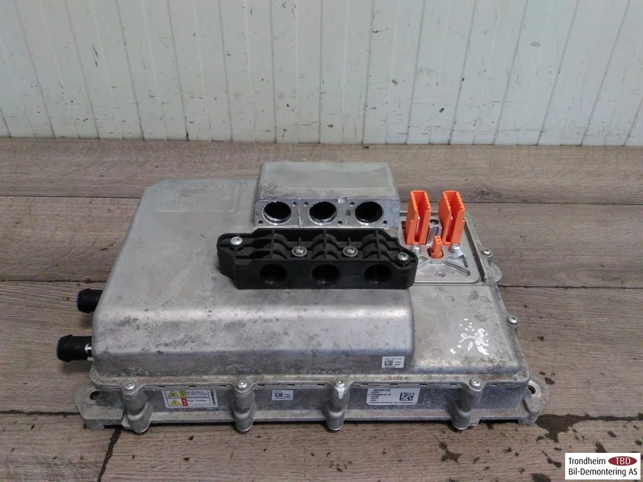 Polestar 2 2020- Inverter, 12-220V