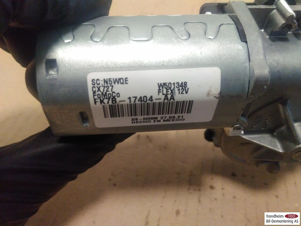 Ford MUSTANG MACH-E 2021- Ablaktörlő motor, csomagtérajtó nézet 2