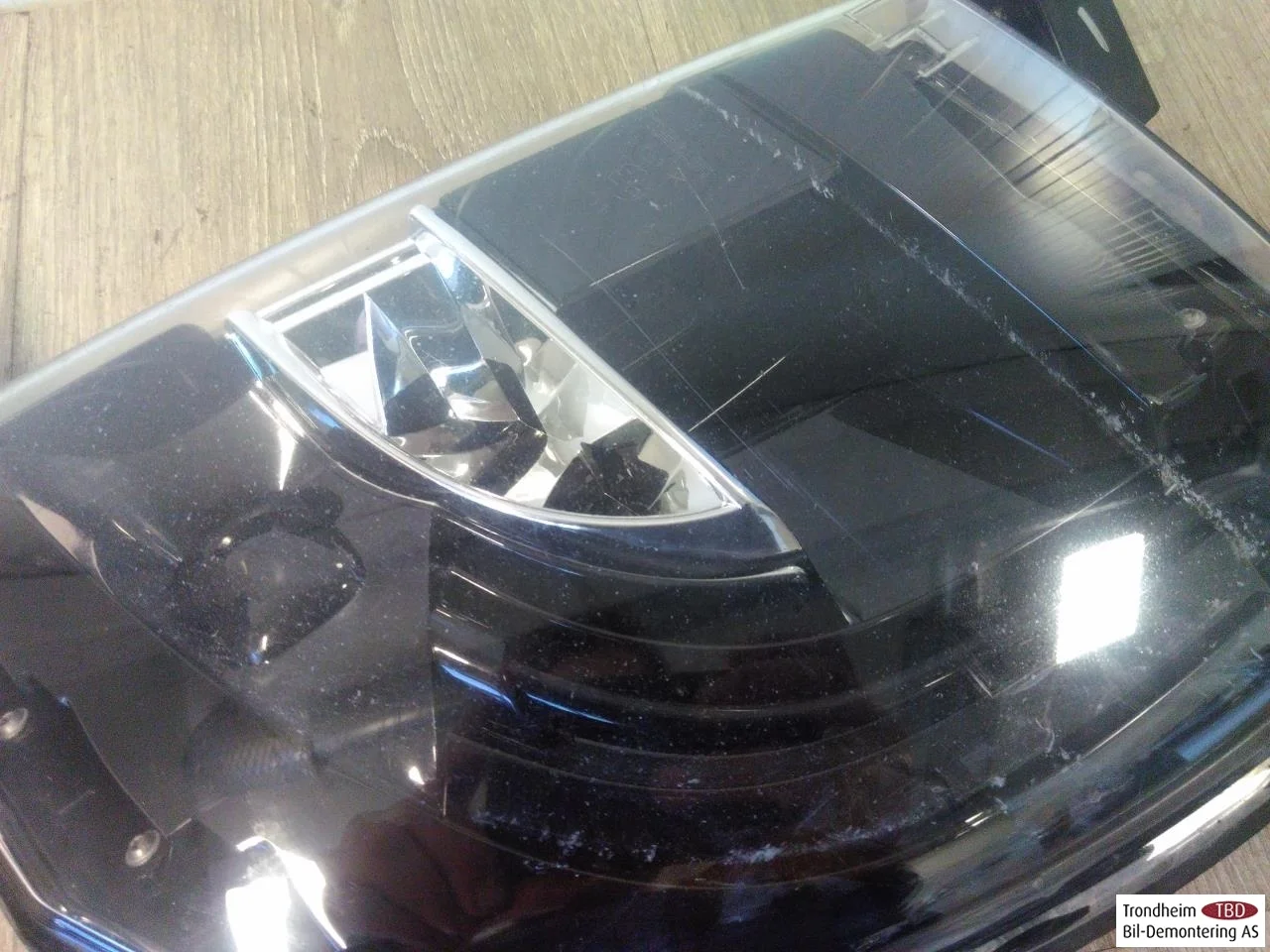 Tesla MODEL S 2013- Kanyar- / ködlámpa nézet 2