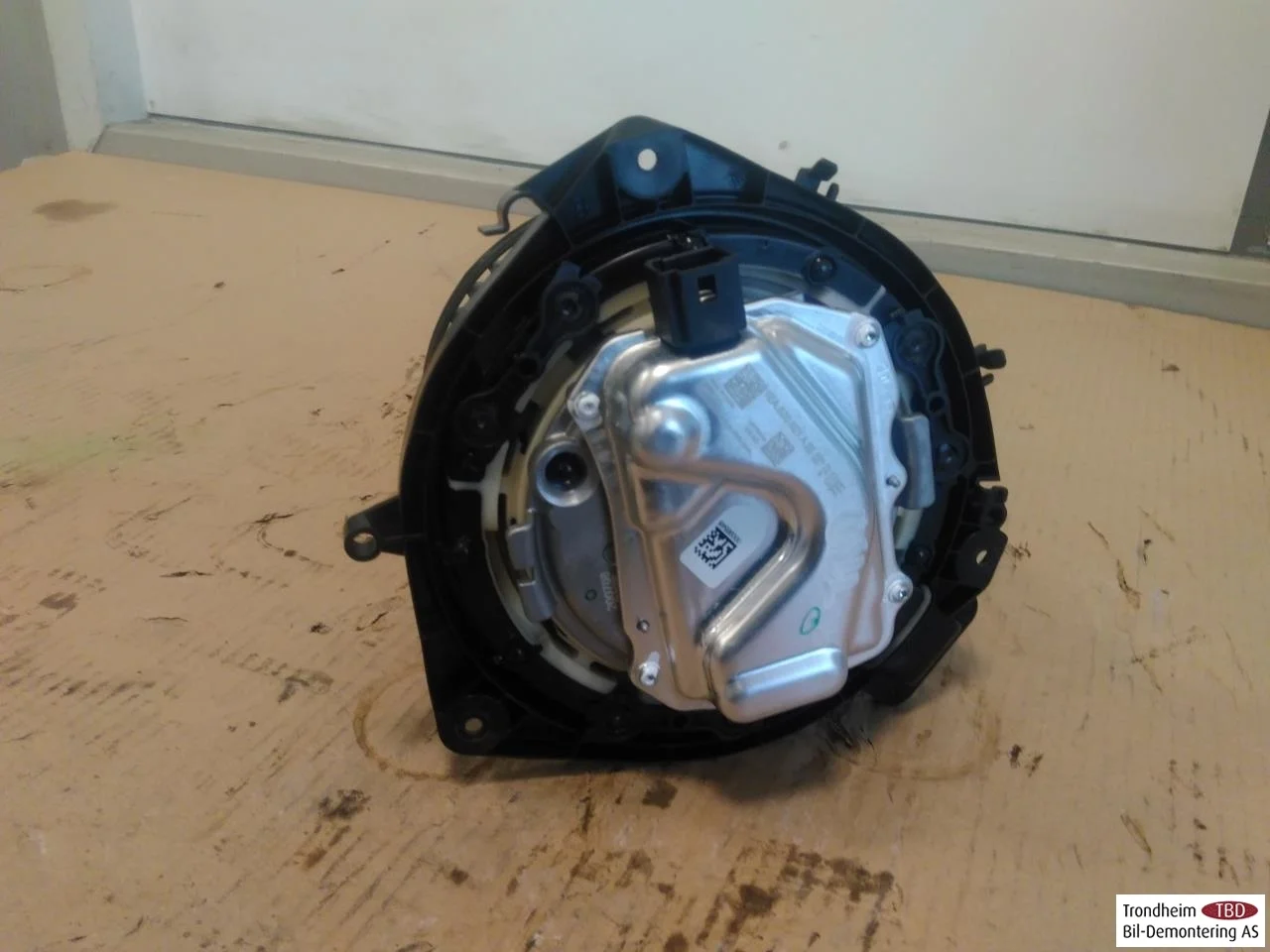 Skoda ENYAQ IV 2021- Fűtésventilátor motor nézet 2