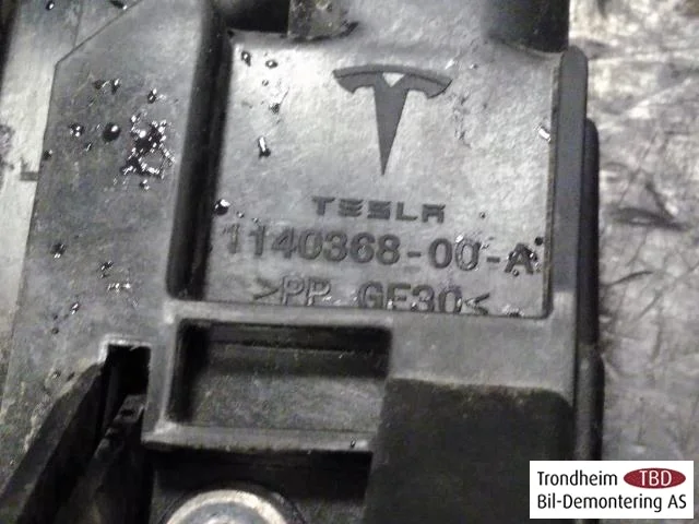 Tesla MODEL S 2013- Vezérlőegység, autopilot nézet 4