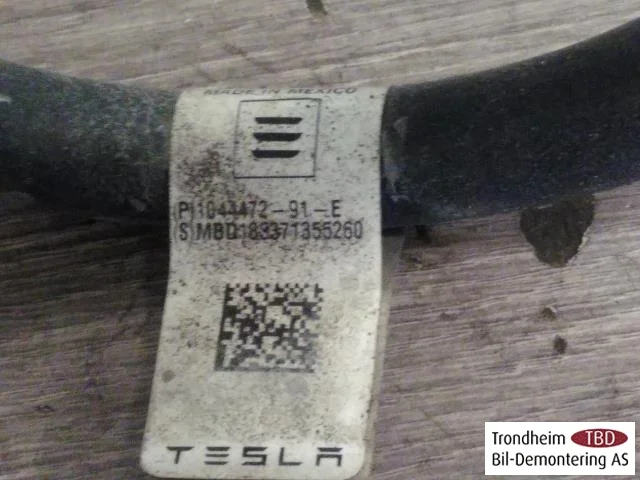Tesla MODEL 3 2017--> Arc, spate vedere 2