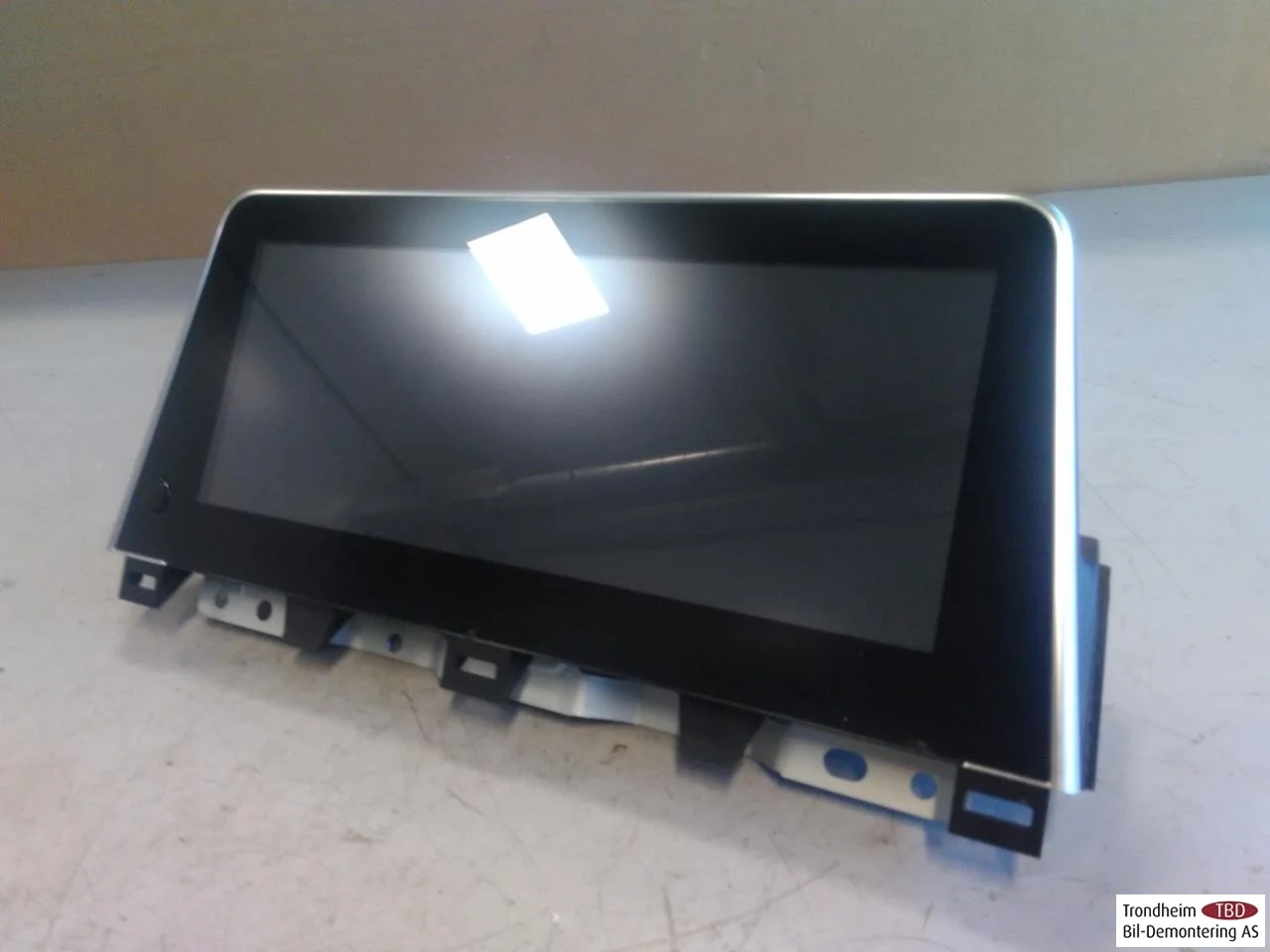 Maxus EUNIQ5 MPV 2021- Multifunction display view 2
