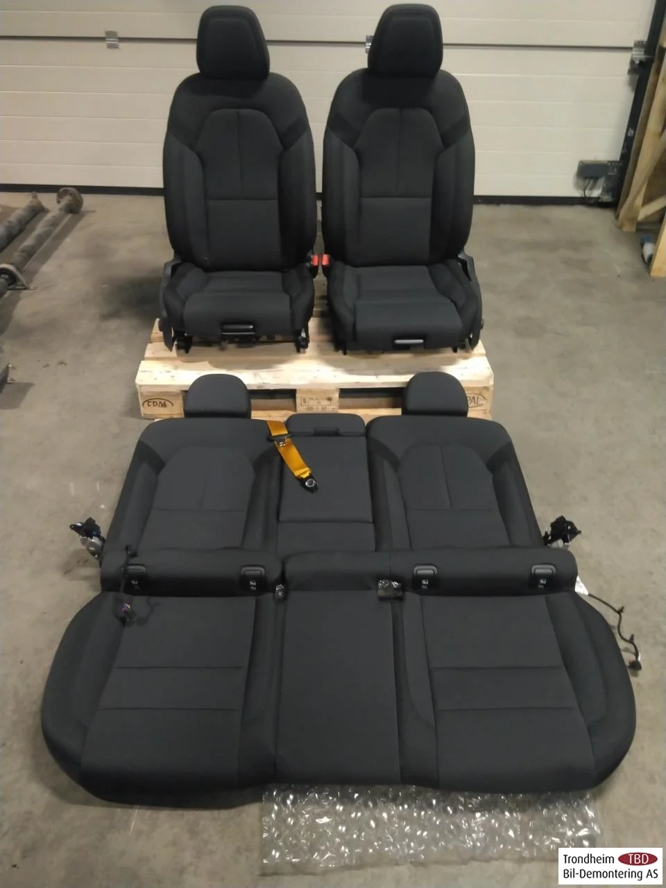 Polestar 2 2020- Seats, front and rear, complete