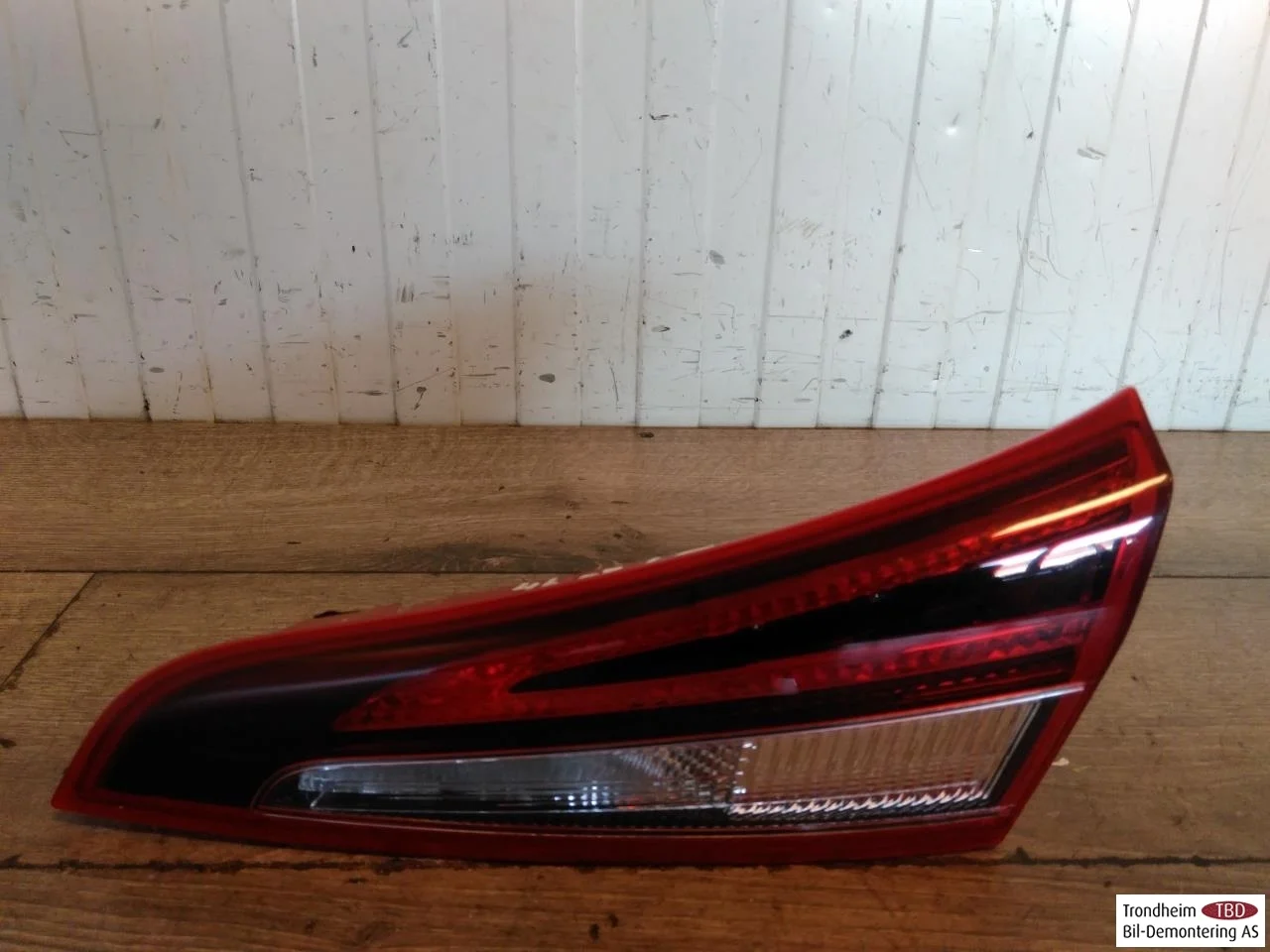 Kia SOUL 2009- Lampă spate dreapta pe hayon, interioară