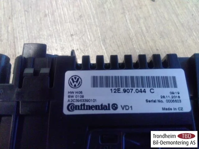 Volkswagen UP!, E-UP! Fűtéskezelő egység nézet 3