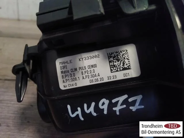 Peugeot 208/E-208 2020-> Fűtésventilátor motor nézet 3