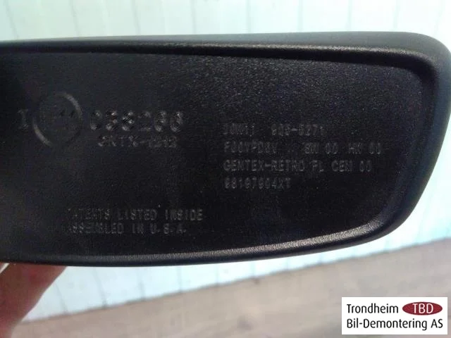 Peugeot 208/E-208 2020-> Interior rear-view mirror view 4