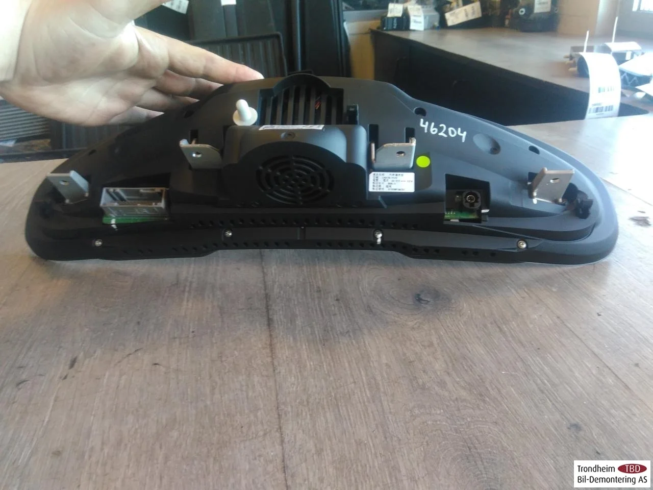 Porsche TAYCAN 2020- Instrument cluster assembly view 3