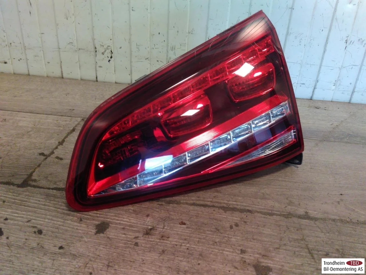 Volkswagen GOLF, E-GOLF VII 2013-20 Lampă spate dreapta pe hayon, interioară