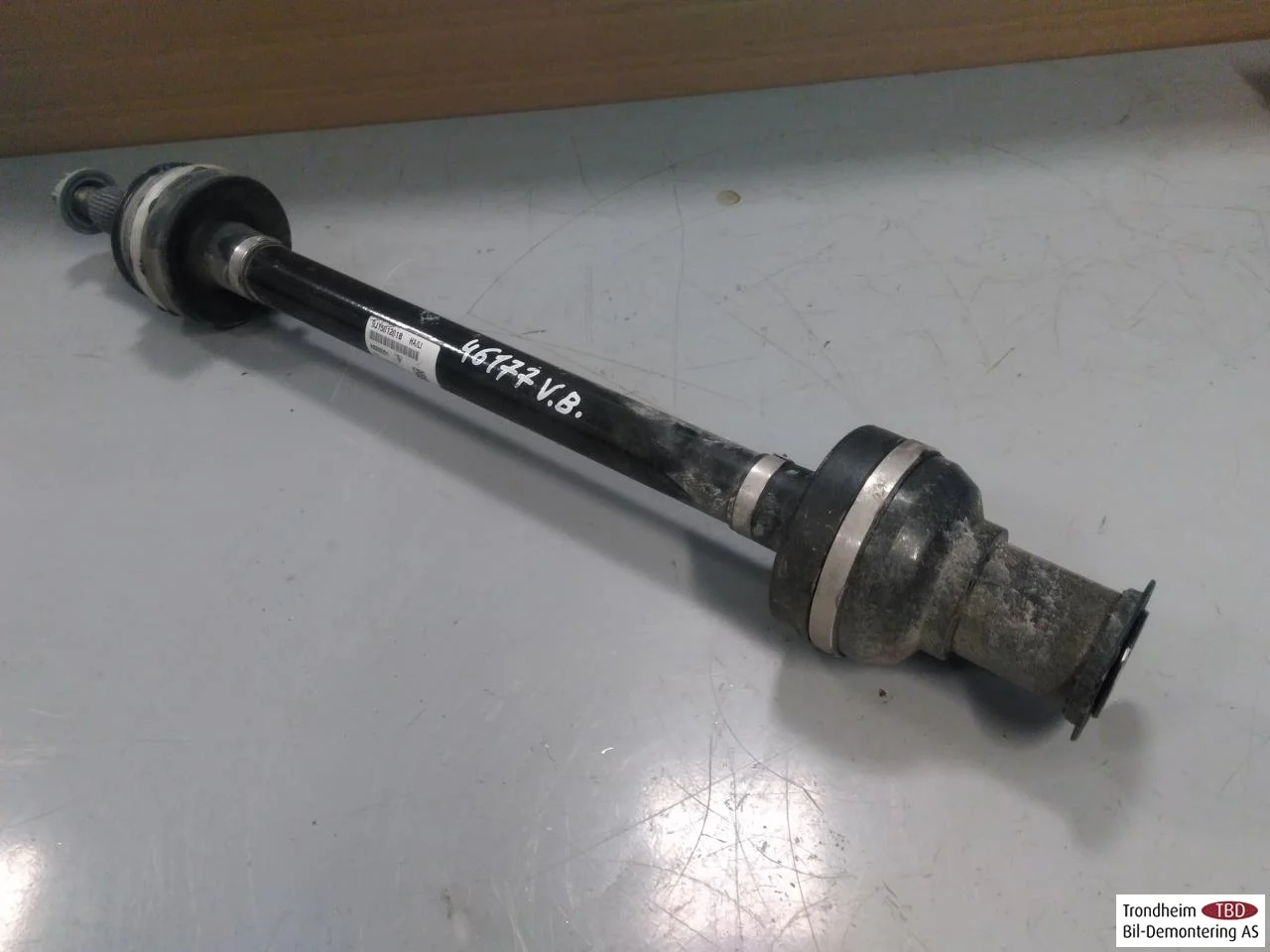 Audi E-TRON GT FW 2021- Rear left driveshaft view 2