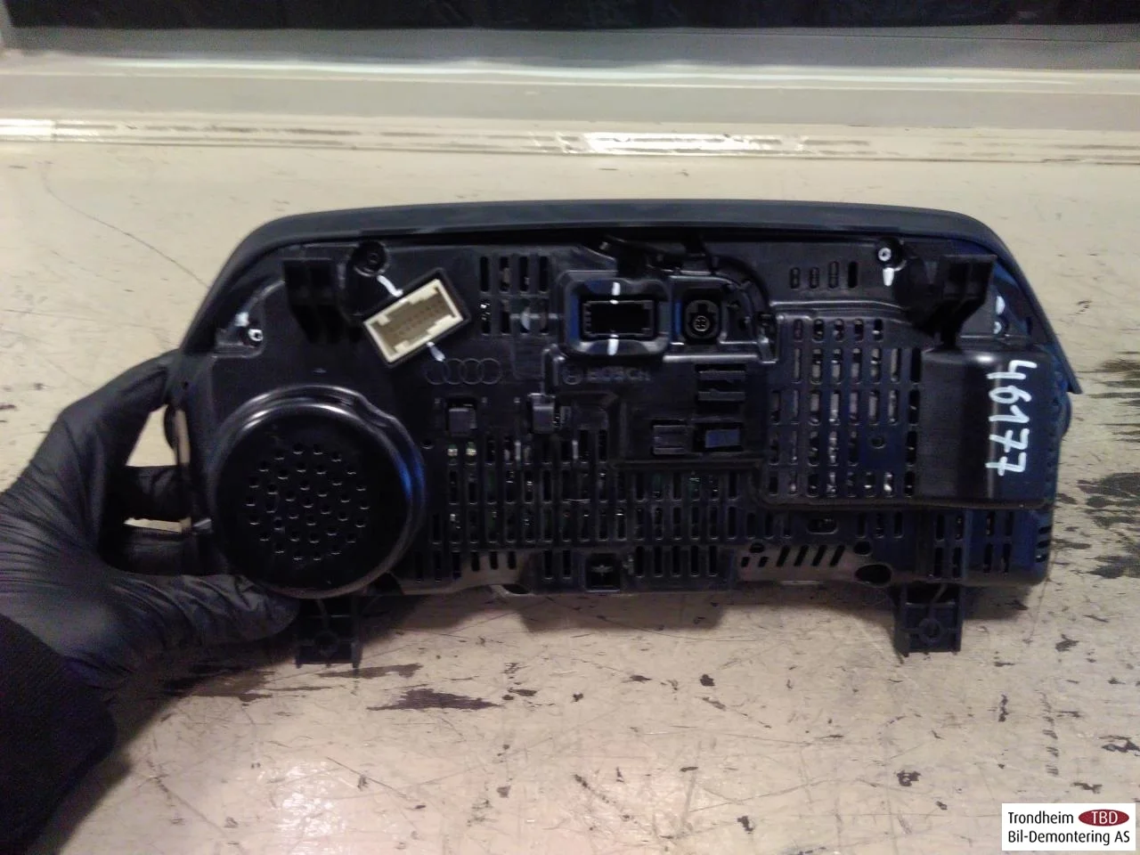 Audi E-TRON GT FW 2021- Instrument cluster assembly view 2