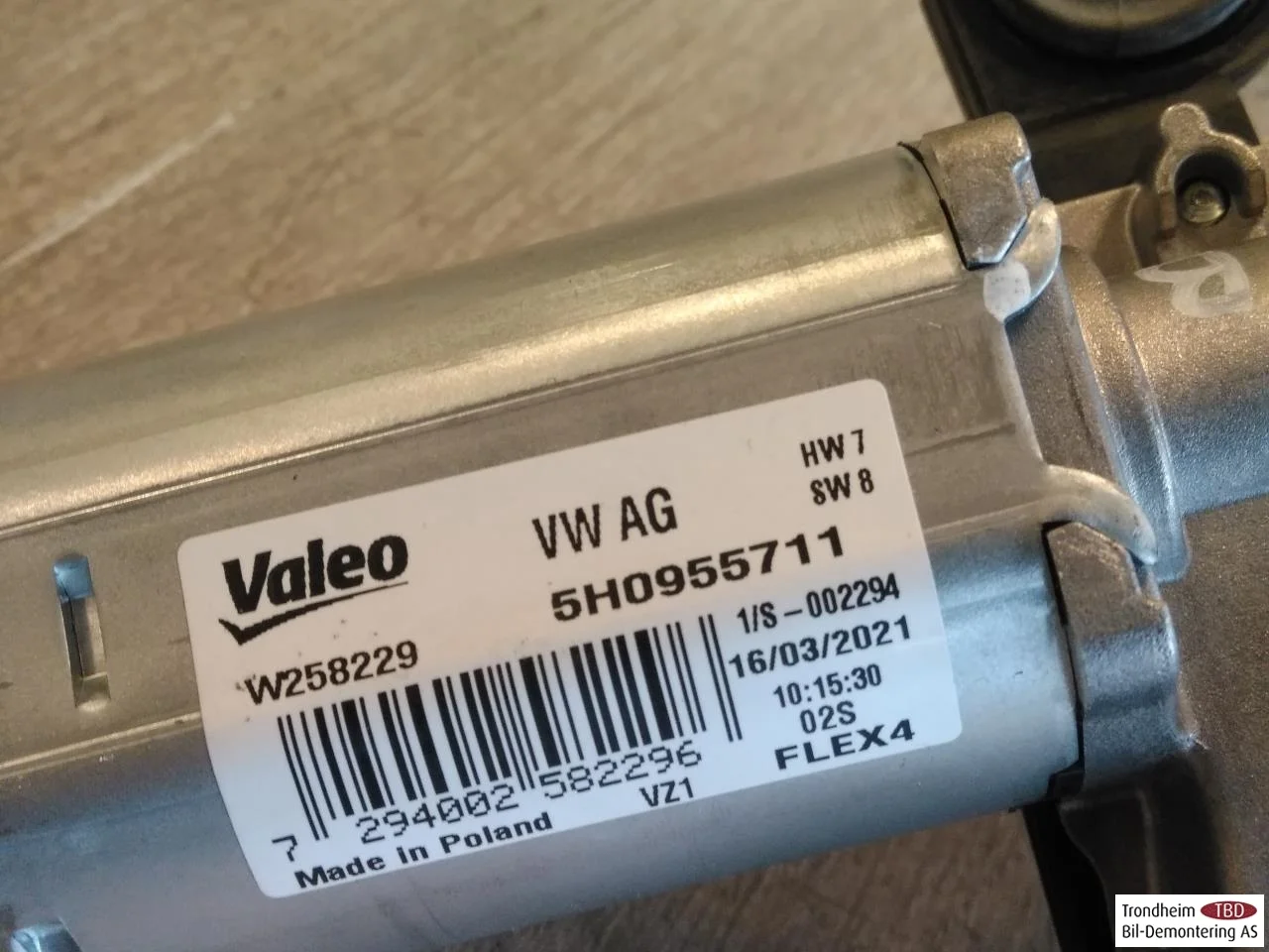 Skoda ENYAQ IV 2021- Ablaktörlő motor, csomagtérajtó nézet 3