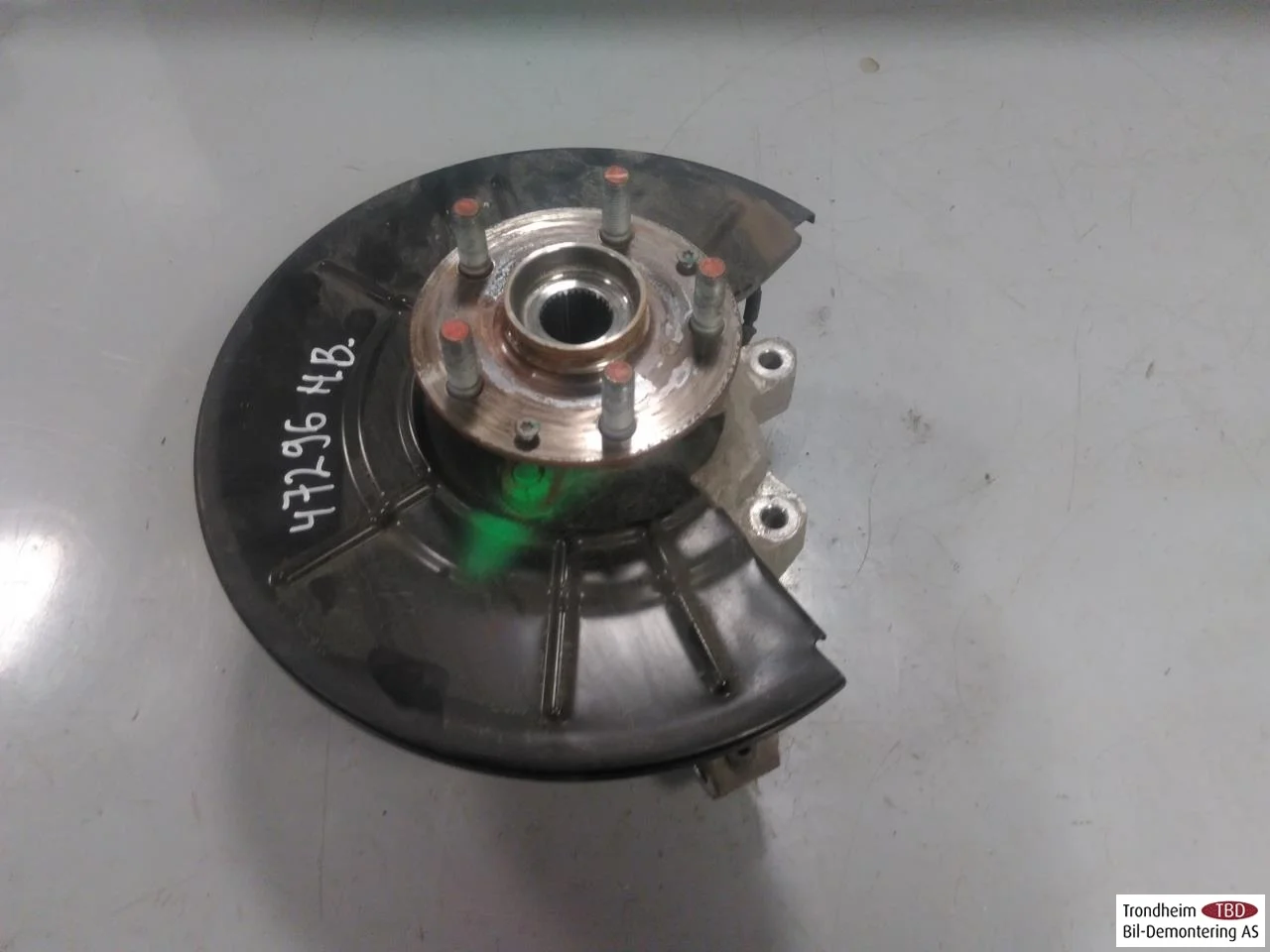 Byd TANG 2021->> Stub axle carrier, right rear