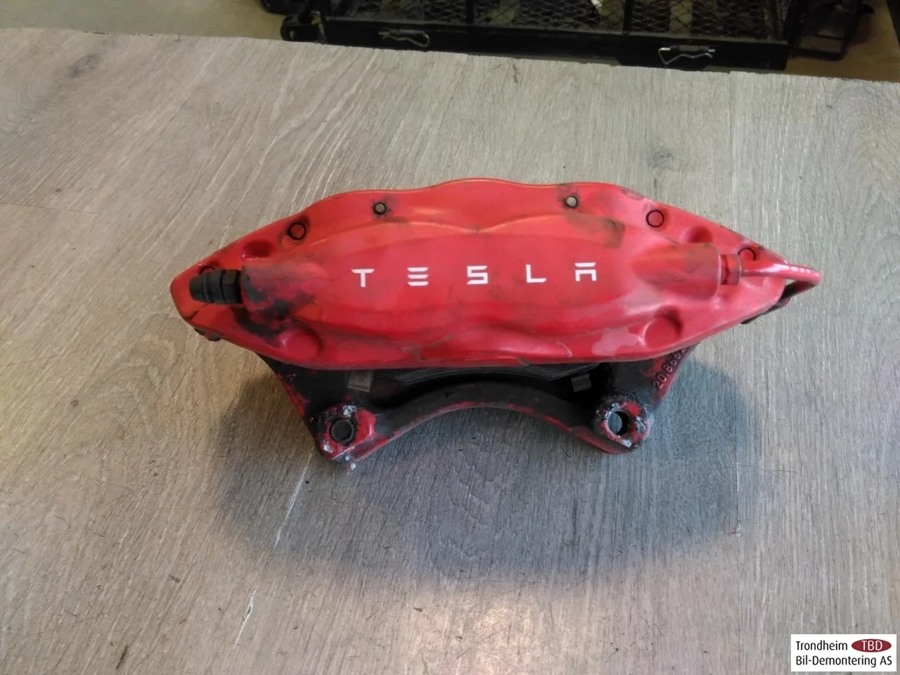 Tesla MODEL S 2013- Etrier frână spate stânga vedere 2