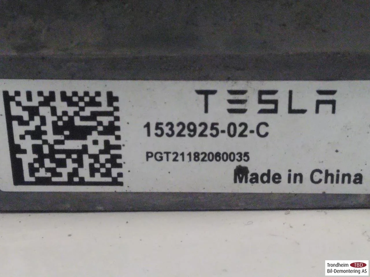 Tesla MODEL Y 2021- Vezérlőegység, egyéb nézet 3