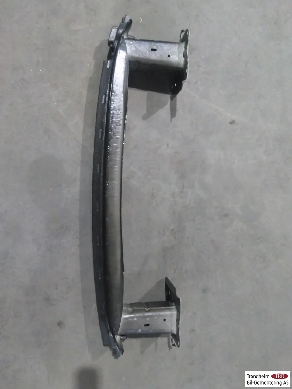 Skoda ENYAQ IV 2021- Bumper reinforcement beam, rear view 4