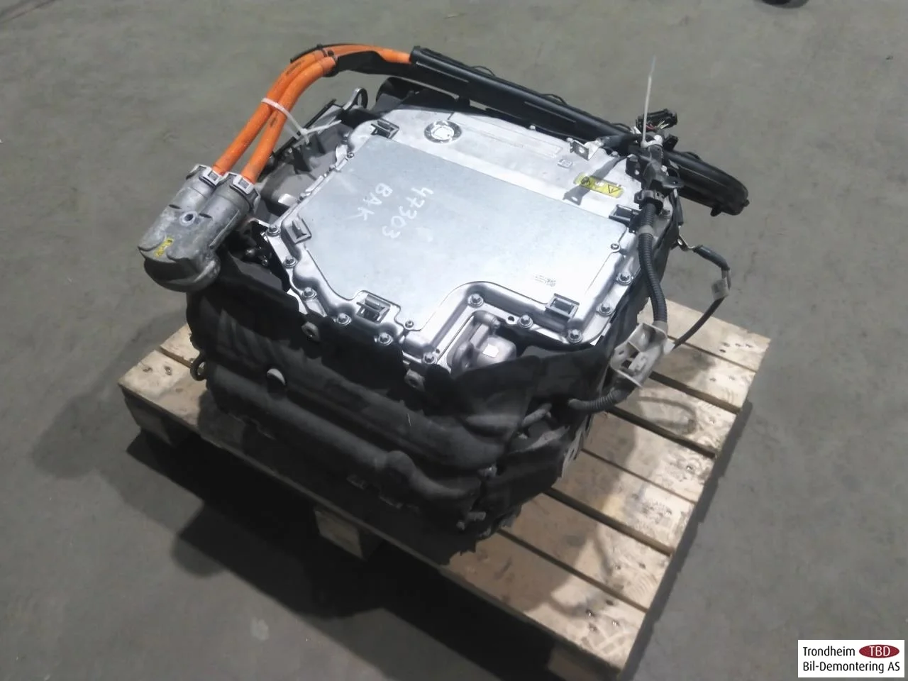 BMW IX3 G08 2021-25 Elektromos motor, hátsó
