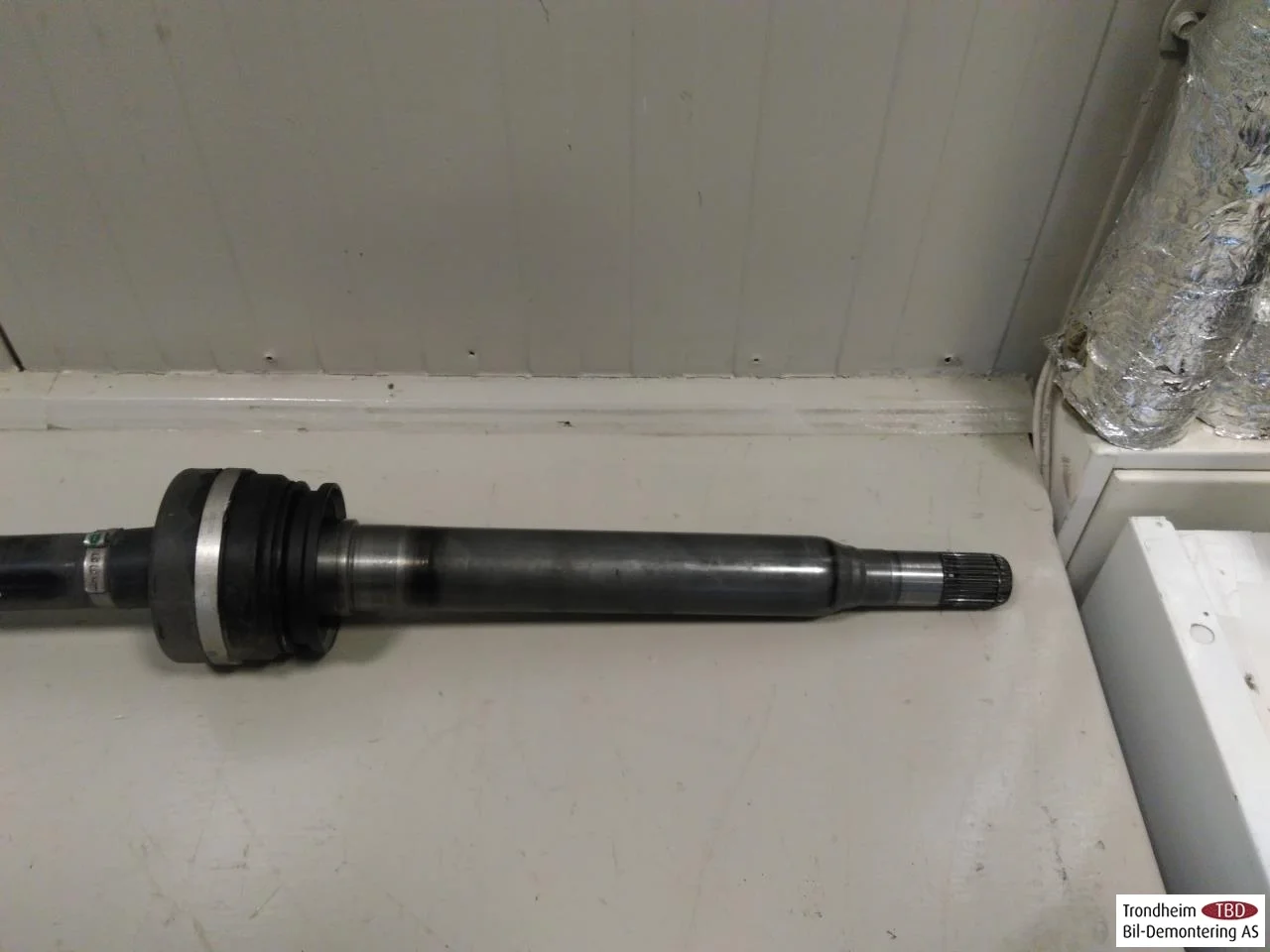 BMW IX3 G08 2021-25 Rear right driveshaft view 3