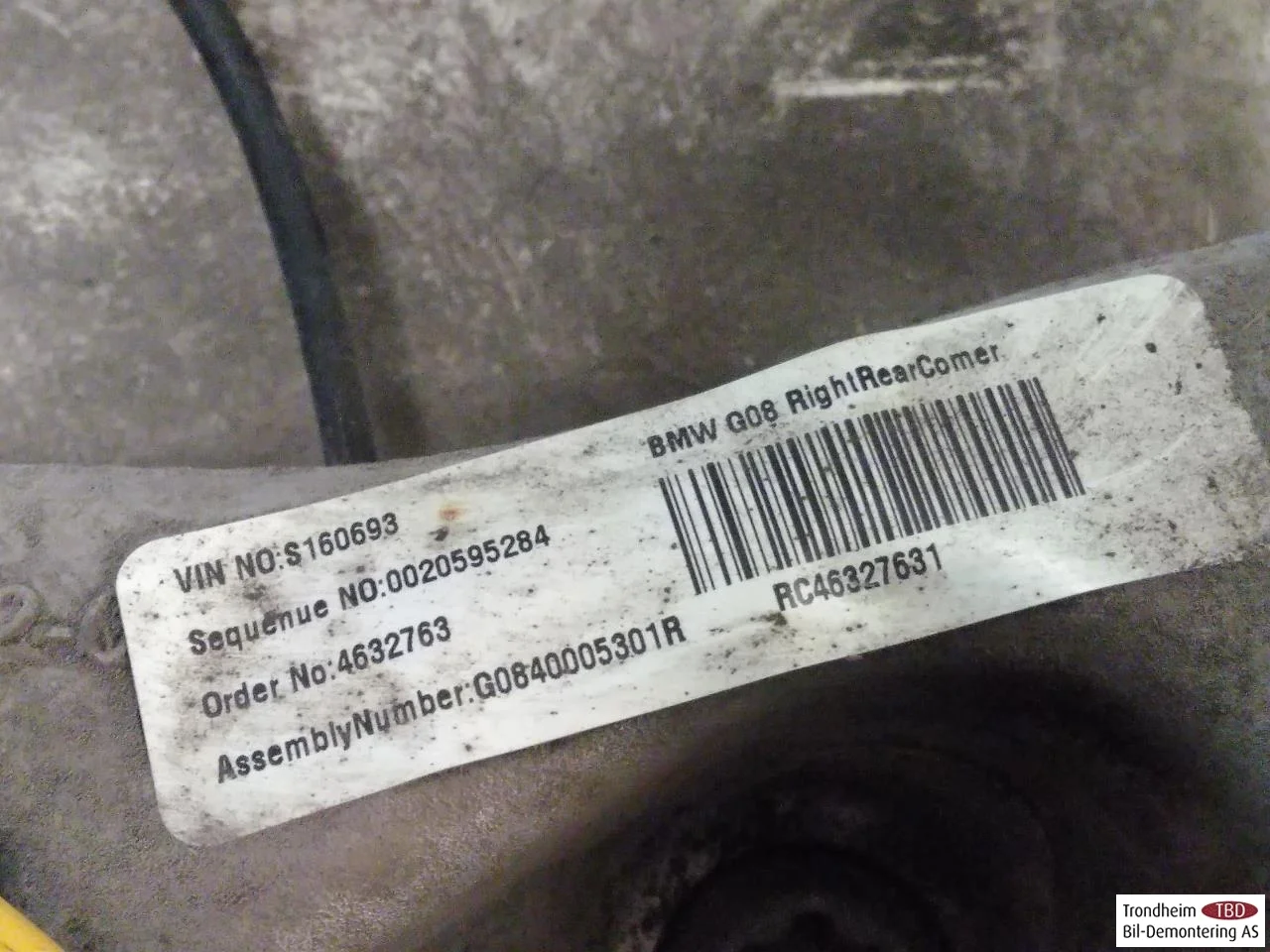 BMW IX3 G08 2021-25 Csonkállvány, jobb hátsó nézet 4