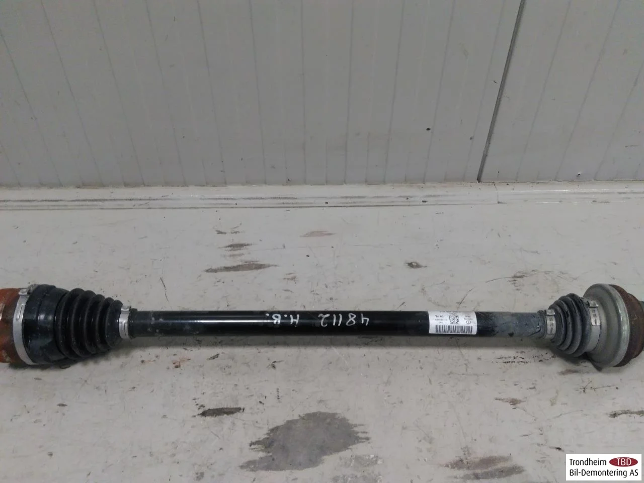 Volkswagen ID.5 2022- Rear right driveshaft view 3