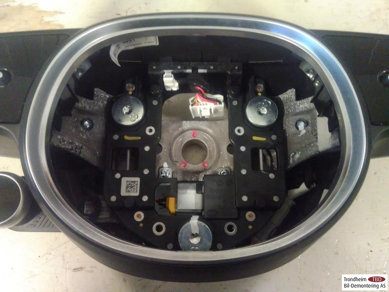 Hyundai IONIQ 5 NE 2022- Steering wheel view 2