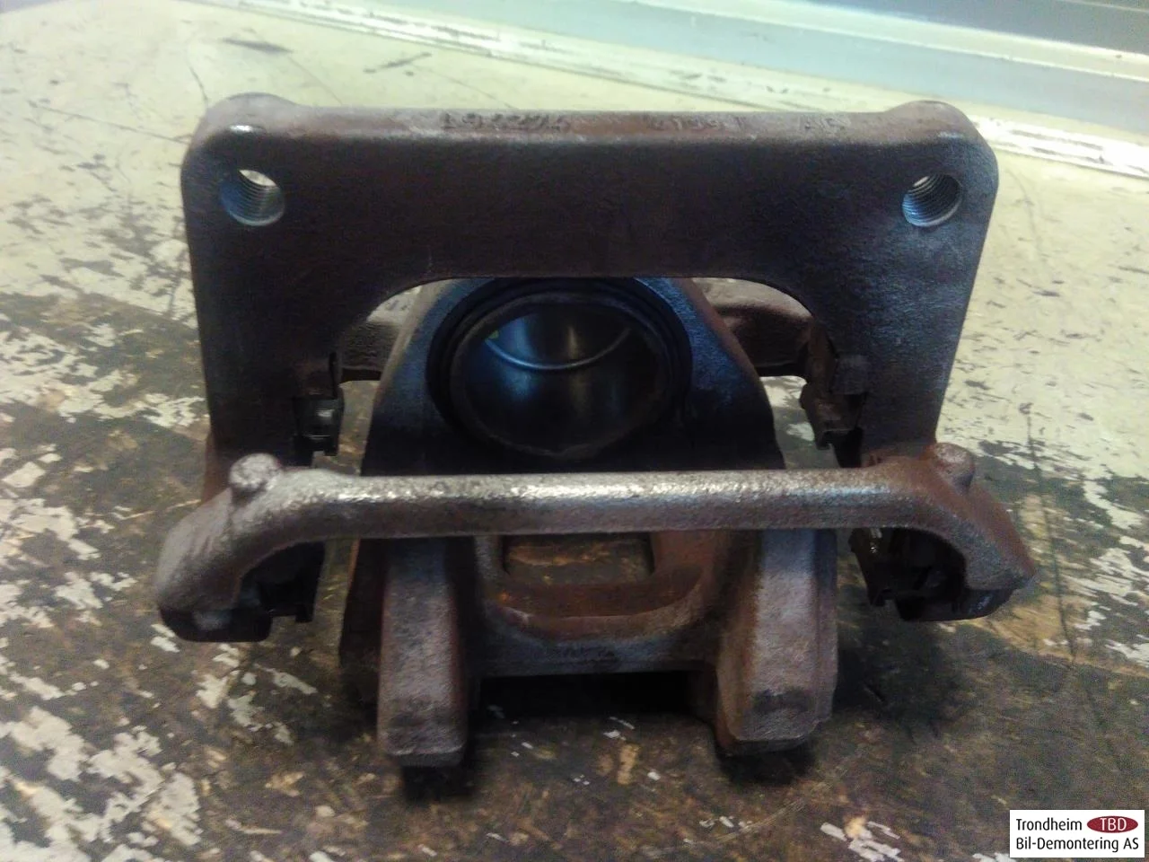Volkswagen ID.4 2021- Féknyereg, első, jobb nézet 3