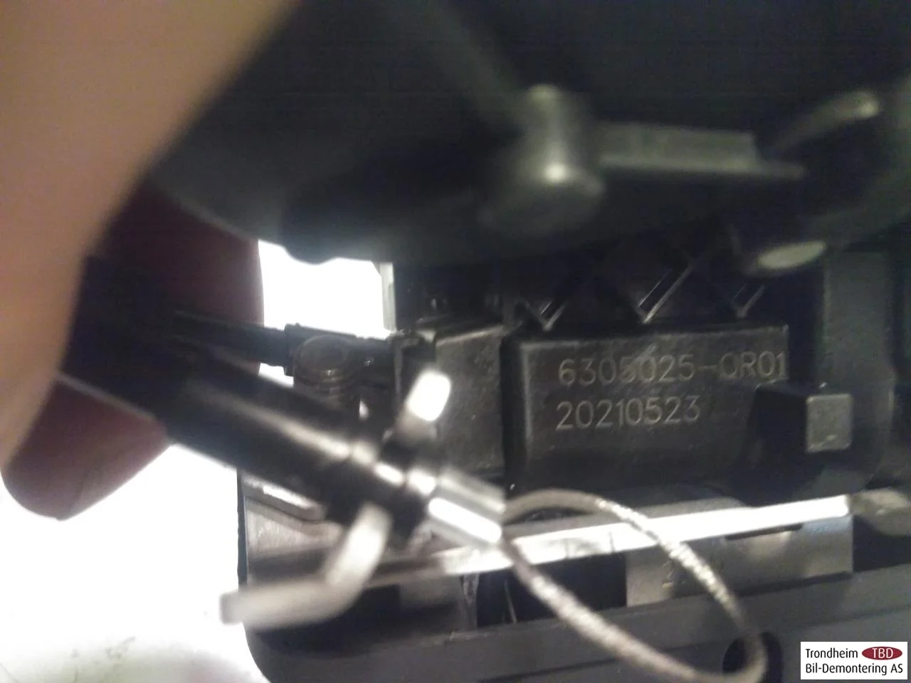 Hongqi E-HS9 2022- Tailgate lock view 4