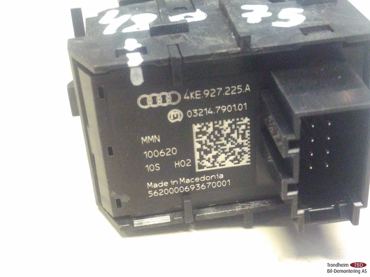 Audi E-TRON, S GE 2019- Rögzítőfék kapcsoló nézet 3