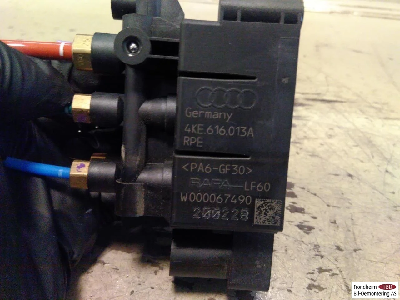 Audi E-TRON, S GE 2019- Suspension compressor view 2