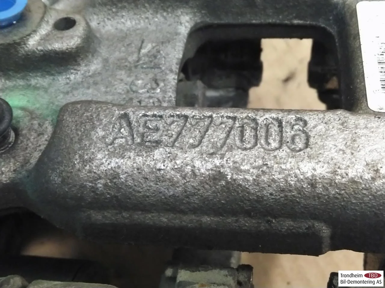 Peugeot 2008/E-2008 2020-> Féknyereg, hátsó, bal nézet 3