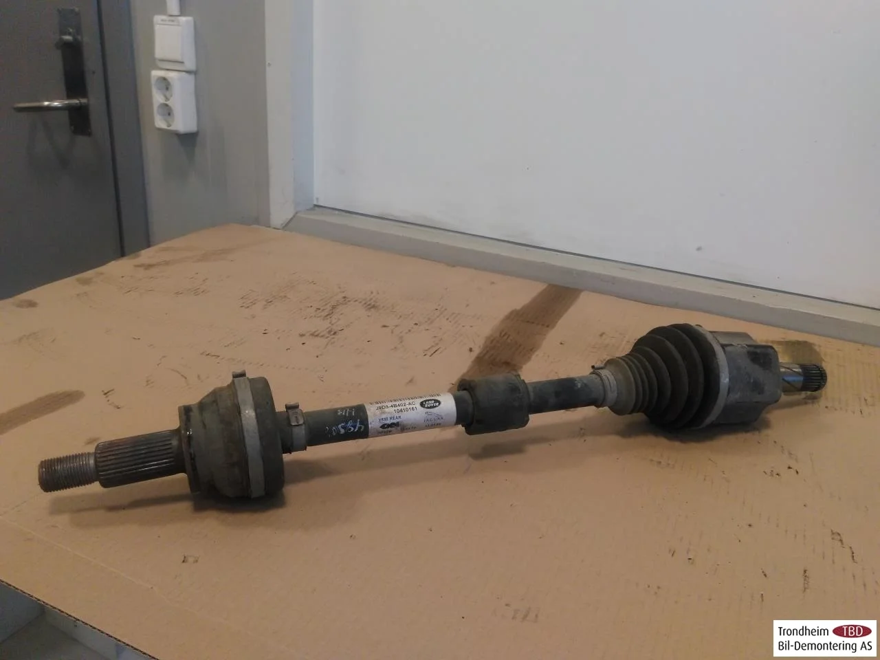 Jaguar I-PACE 2018- Rear right driveshaft