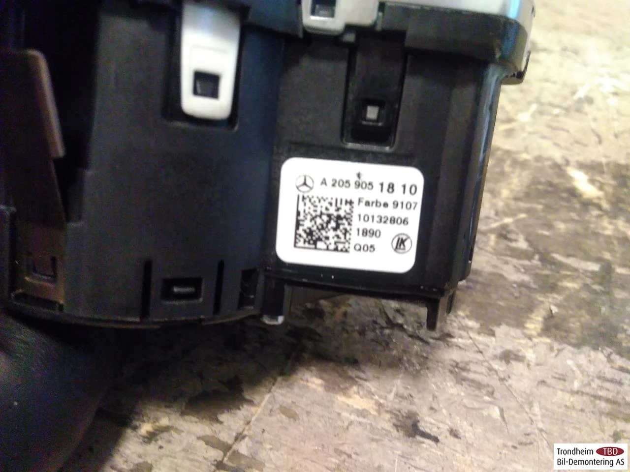 Mercedes EQC 2020- Headlight switch view 2